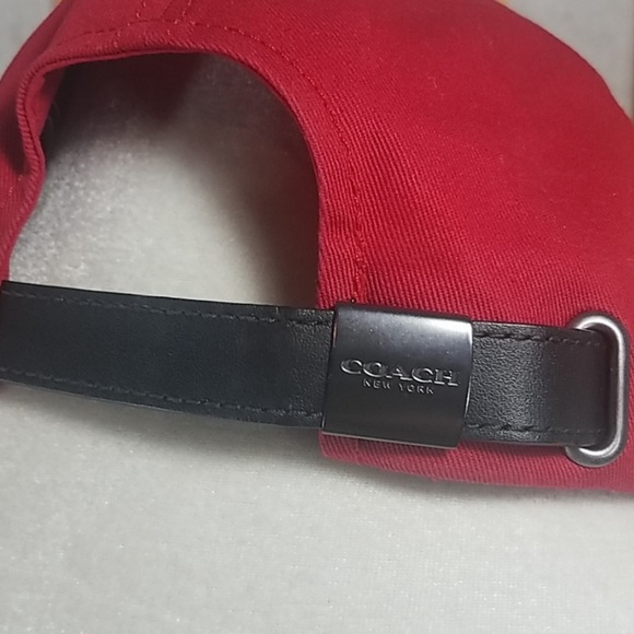 COACH Varsity C Hat NEW - Picture 2 of 2